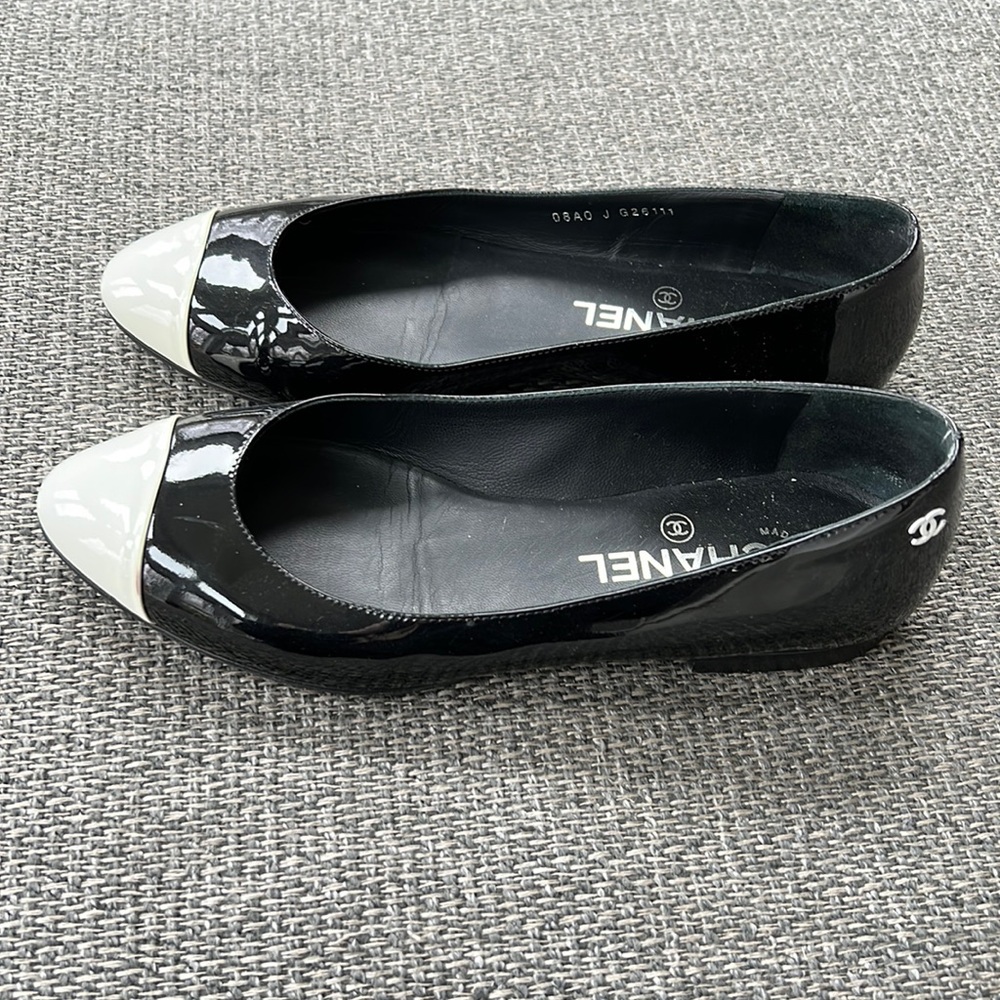 Chanel flats